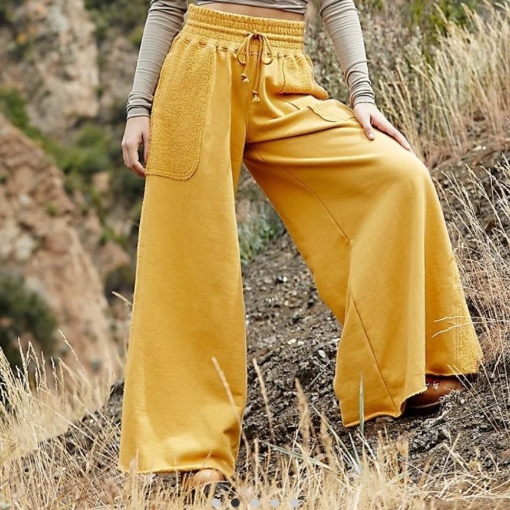 NWT Free People Movement Upbeat Wide Leg Pants XS